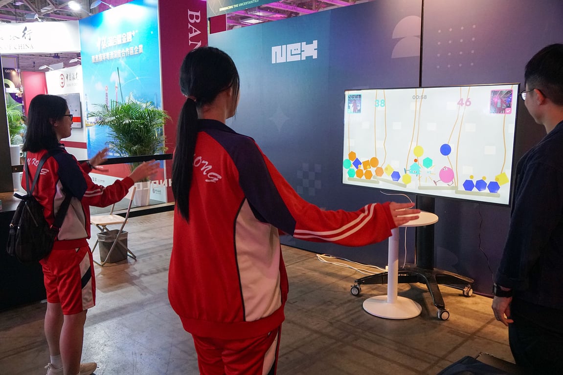 Nex Playground gaming console